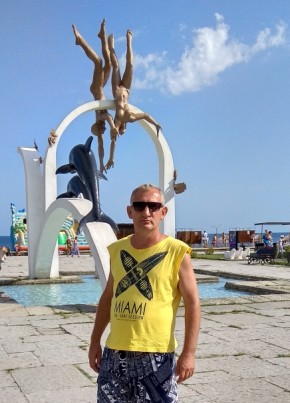 Sergey, 48, Russia, Novocheboksarsk