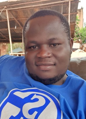 Omondi, 28, Uganda, Kampala