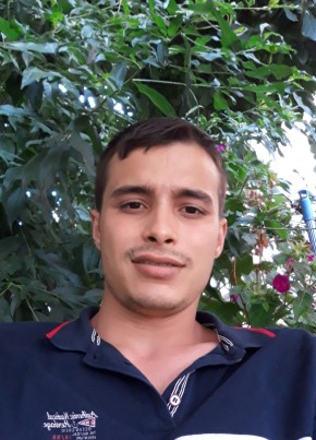 Halil, 26, Türkiye Cumhuriyeti, İstanbul