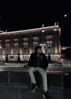 Сергей из Екатеринбурга 18 лет