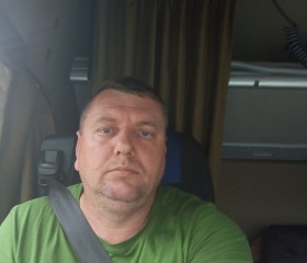 Vitaliy, 46, Moscow