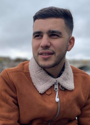 Karim, 29, République Française, Massy