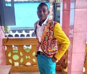 Stonted Eagle, 18, Bamenda