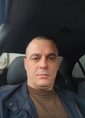 Руслан из Волгограда 44 года