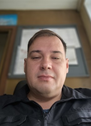 Павел из Санкт-Петербурга 42 года