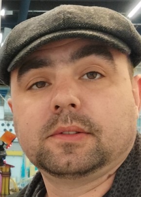 Антон из Екатеринбурга 32 года