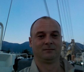 Олег, 44 года, Ялта