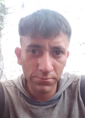 Diego Carmona из León 23 года