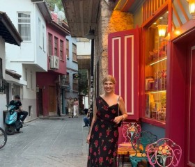 Inessa, 50, Muratpasa