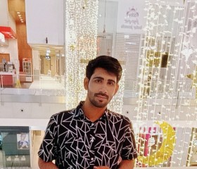 Sultan, 25, Khawr Fakkan