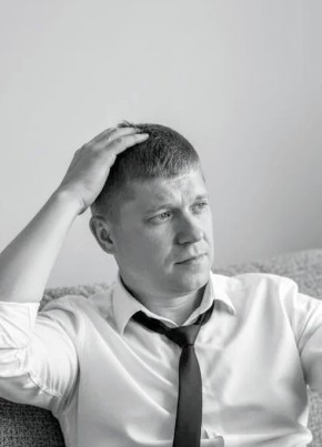 Сергей из Нижнекамска 45 лет