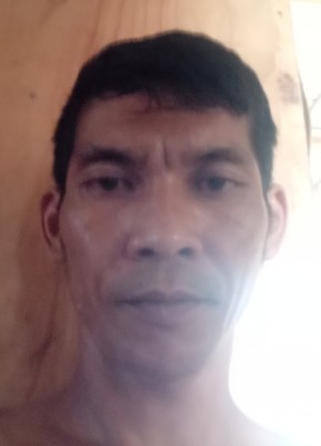 lee из Sibu 18 лет