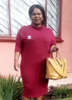 Kabomu, 50, iRiphabhuliki yase Ningizimu Afrika, Benoni