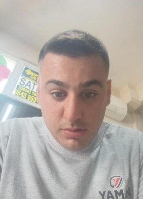Yuns из İzmir 23 года