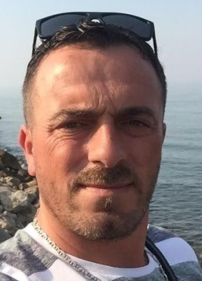 Halil, 44, Republika e Kosovës, Komuna e Gjilanit