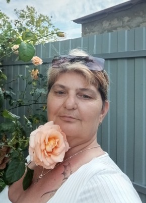 Наталья из Керчи 52 года