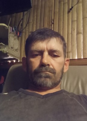 Анатолий из Астаны 46 лет