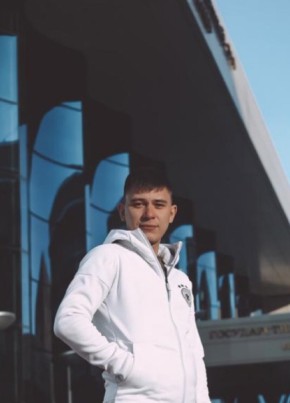 Aleksandr, 32, Russia, Petropavlovsk-Kamchatsky