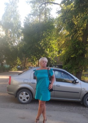 Елена, 48, Россия, Балаково