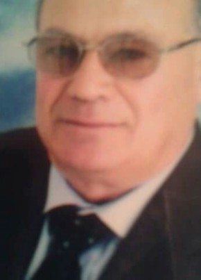 Gennaro, 77, Repubblica Italiana, Agropoli