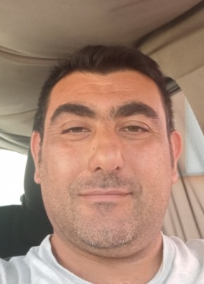 Francesco, 42, Repubblica Italiana, Capoterra