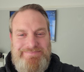 Karlito, 45, Widnes