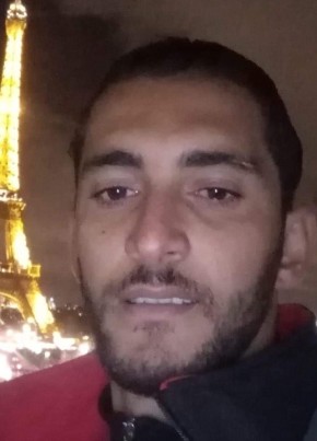 Farouk, 22, République Française, Bondoufle