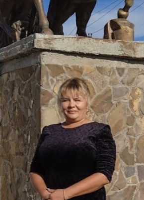 Виолета, 46, Россия, Ессентуки