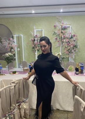 Yulichka, 36, Russia, Simferopol