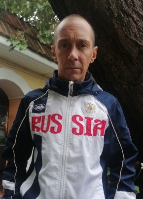 Александр из Южно-Сахалинска 44 года