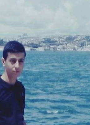 Rodi, 24, Türkiye Cumhuriyeti, Trabzon