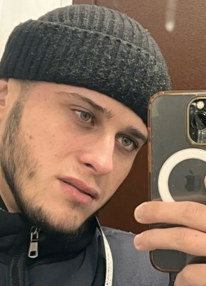 дима из Саранска 19 лет