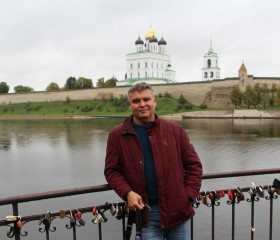 Антон, 58 лет, Москва