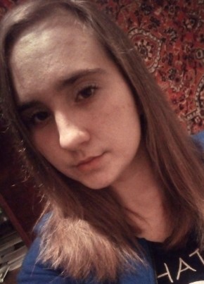 Дарья, 19, Россия, Калачинск