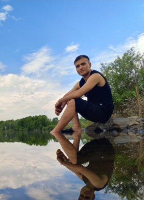 Suhrob, 20, Россия, Учалы