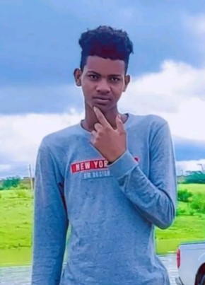 محمد عمر عبد الع, 22, السودان, خرطوم