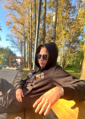 Денис из Вологды 24 года