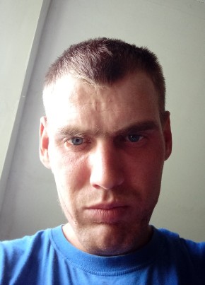 Дмитрий, 32, Россия, Озёрск (Калининградская обл.)