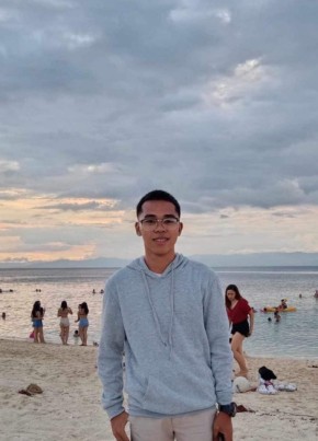 jorell romero, 19, Pilipinas, Lungsod ng Bacolod