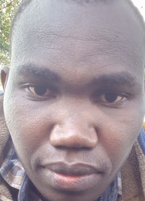 Sk, 25, Kenya, Nairobi