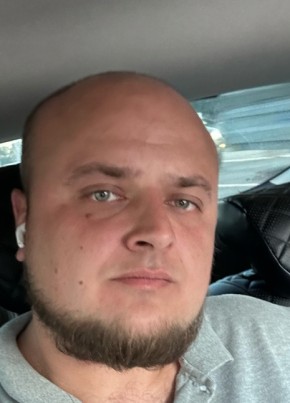 Vitaliy, 32, Russia, Tyumen