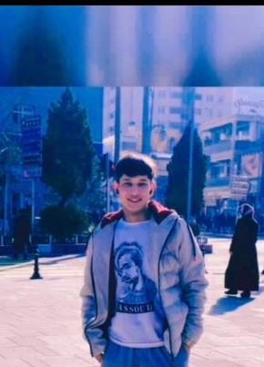 Qasim Kasim, 24, Türkiye Cumhuriyeti, Afyonkarahisar
