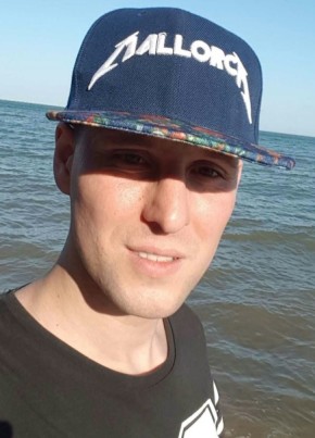 Дмитрий , 36, Россия, Тихвин