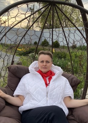 Елена из Ростова-на-Дону 48 лет