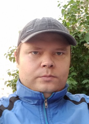 Максим из Омска 39 лет