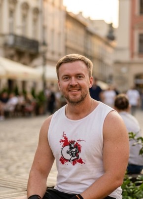 Роман из Краснокамска 38 лет