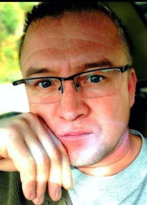 Олег из Сочи 42 года