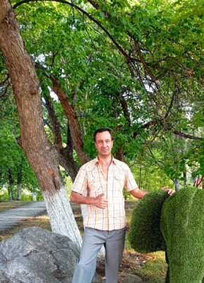 Игорь, 61, Россия, Екатеринбург