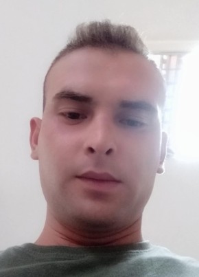 Хюсеин из Софии 26 лет