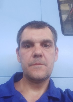 Денис из Сарова 43 года